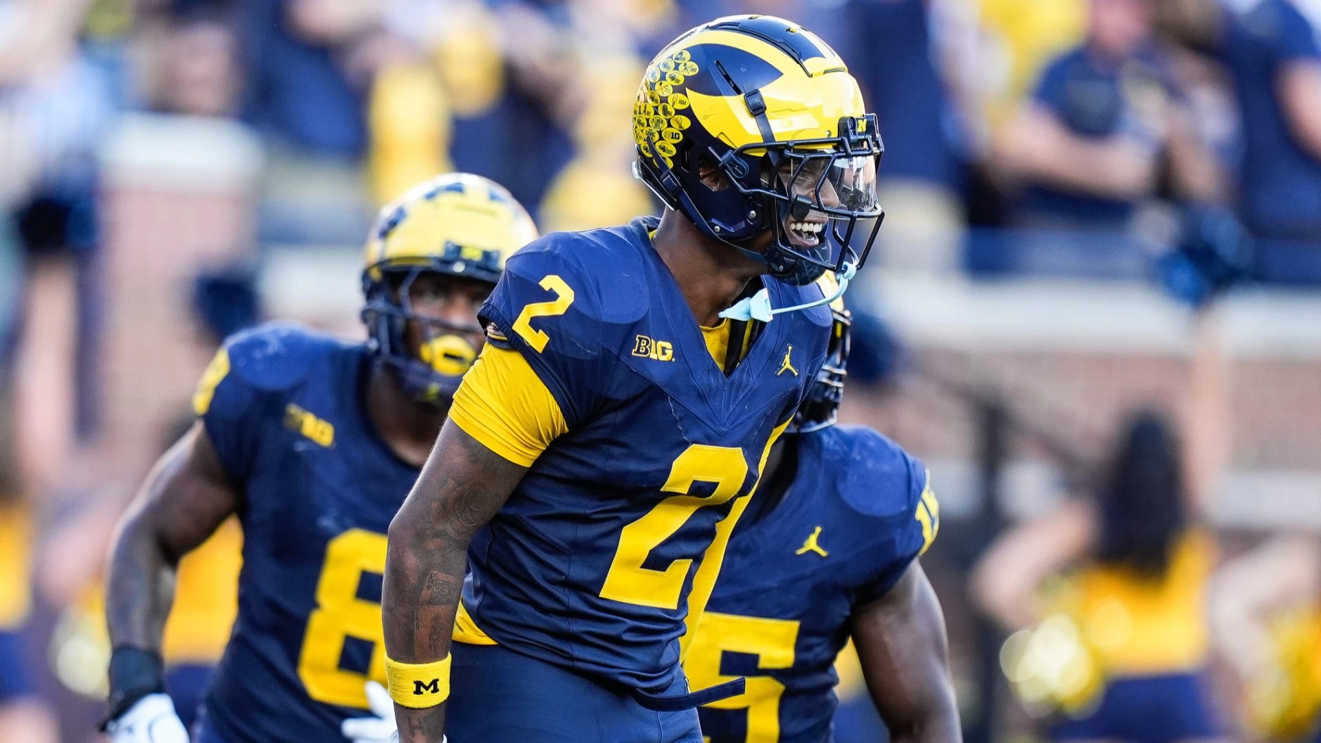 Michigan Football's Inconsistency and Loss to Illinois