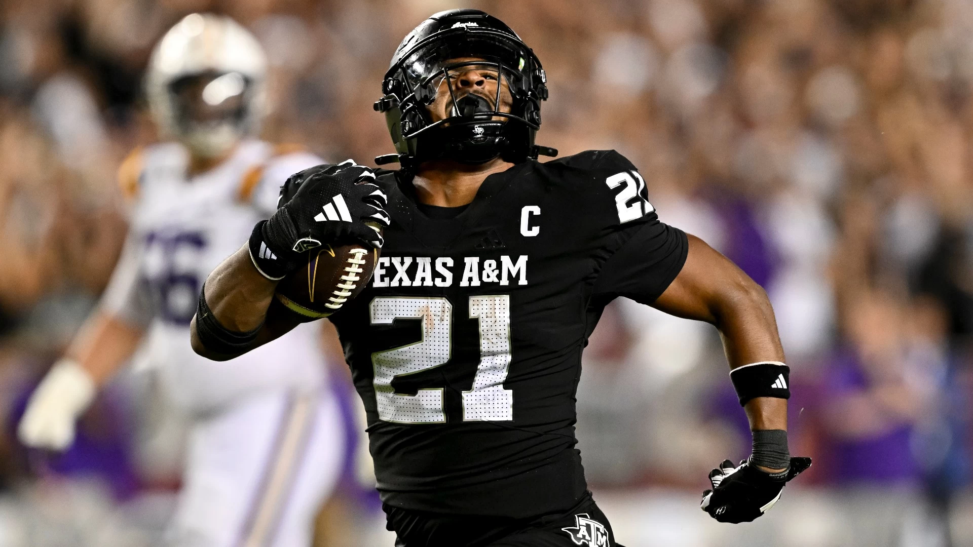 SEC Recaps: Texas A&M Stuns LSU, Alabama & Texas Secure Wins
