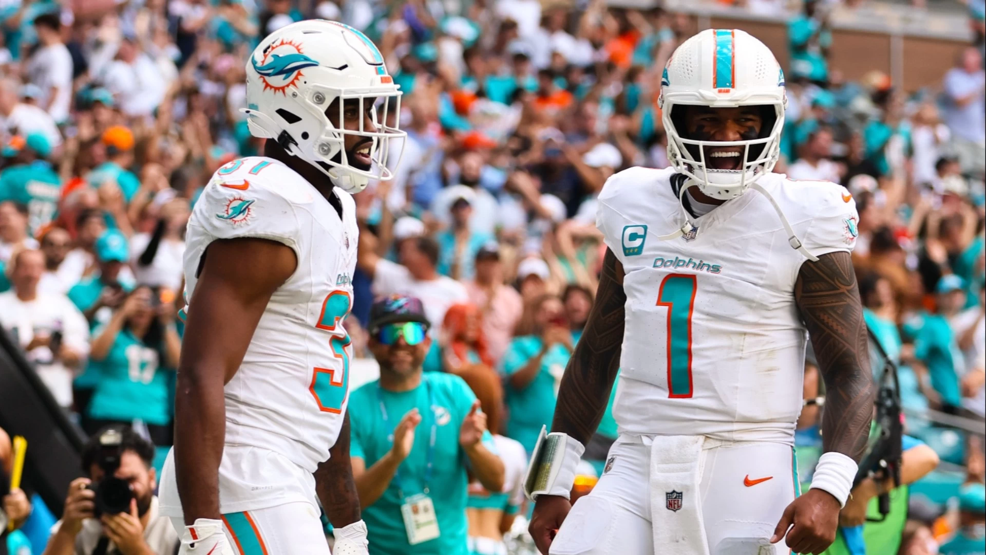 Dolphins Struggles Continue; Fall to Arizona Despite Tua's Return