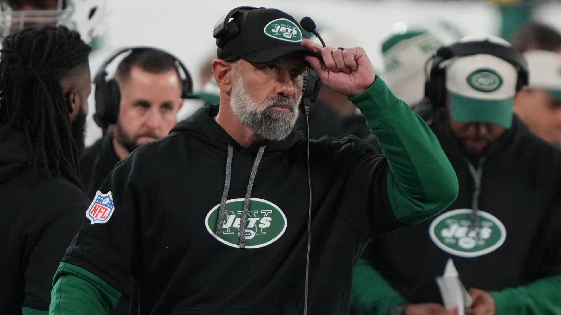 Jets Surprisingly Favored Over Texans: Analyzing The Odds