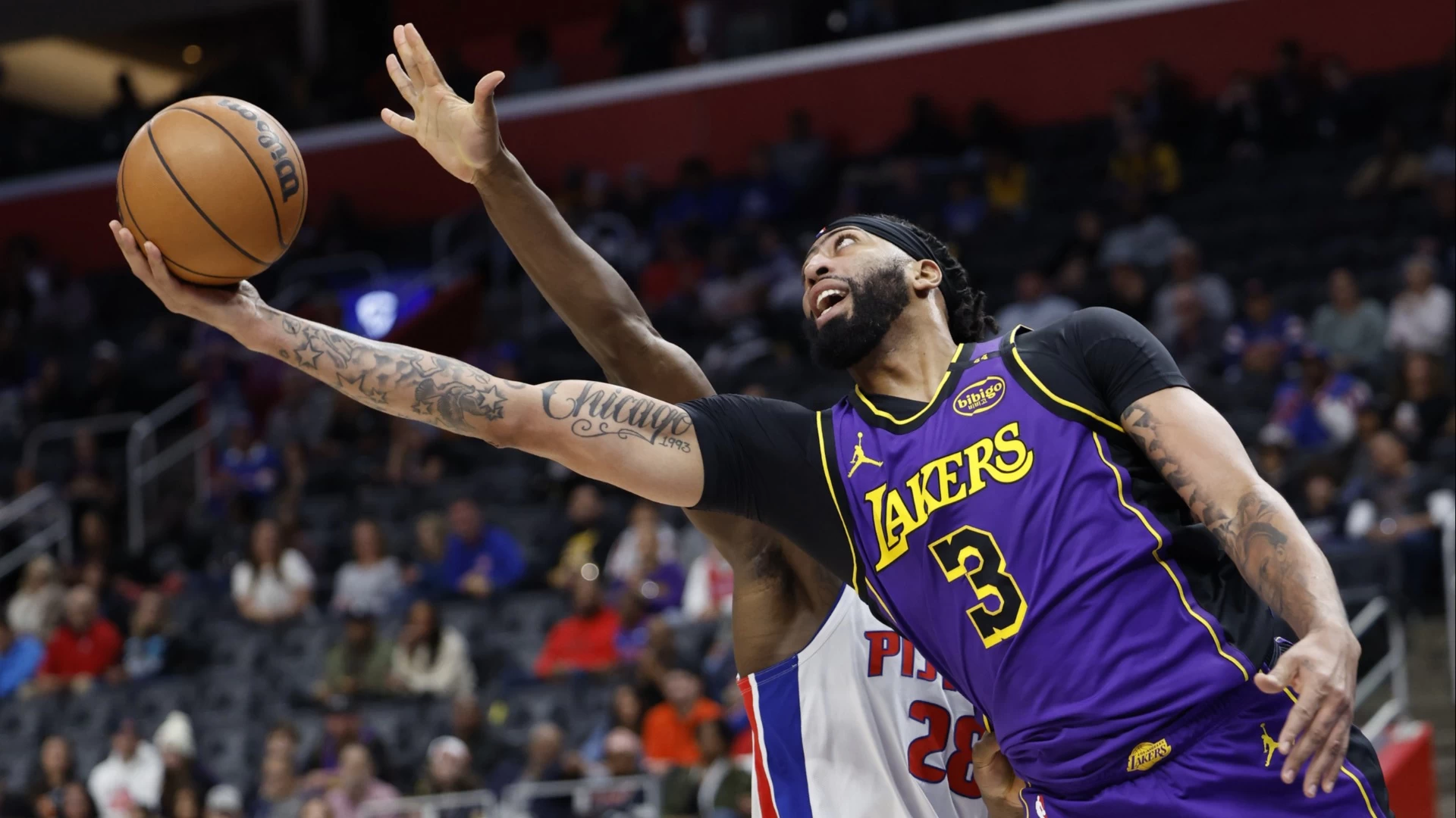 Pistons Defeat Lakers Amid Davis Injury: NBA Highlights