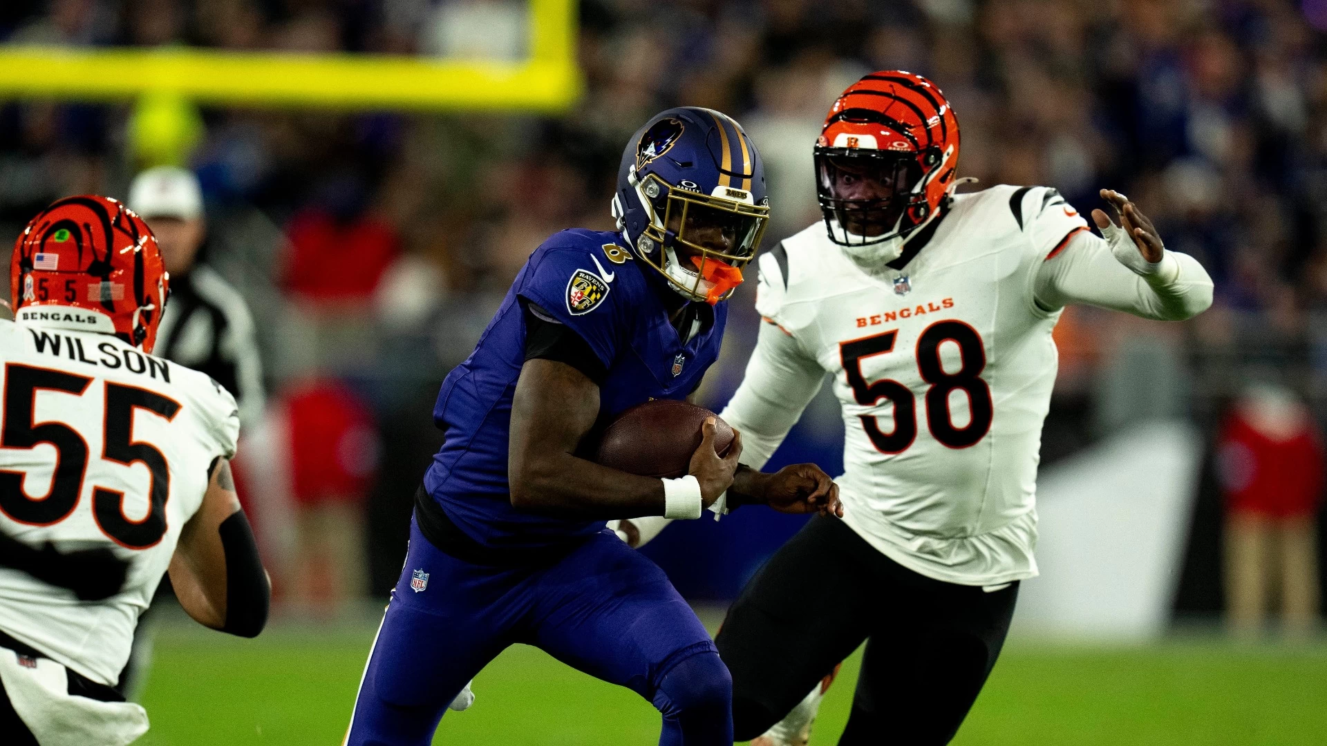 Ravens Edge Out Narrow Victory in Prime Time Thriller