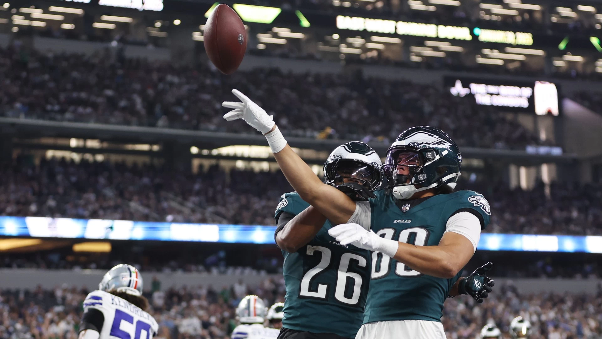Eagles Triumph with 34-6 Victory Over Injured Cowboys