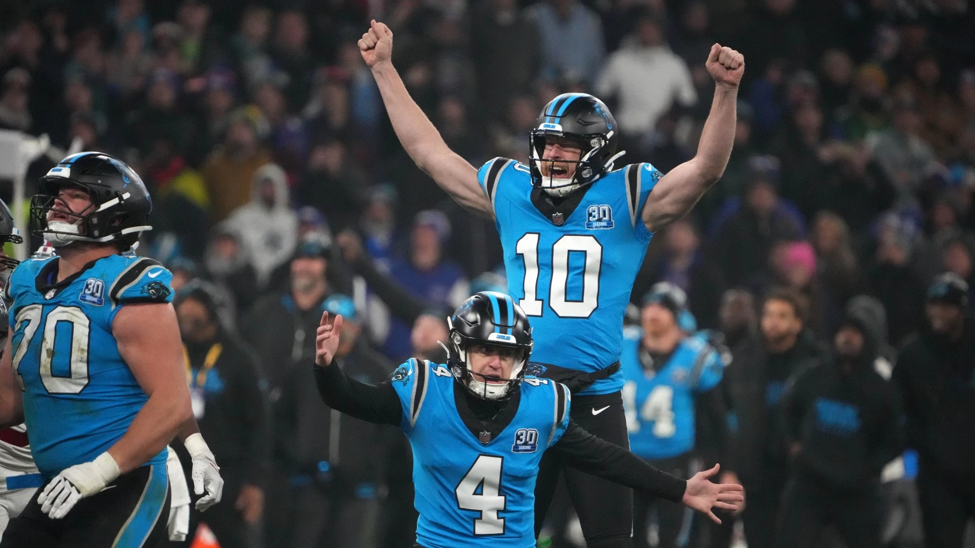 Panthers Edge Out Giants 20-17 in Overtime Victory