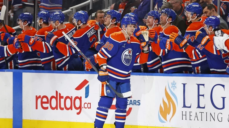 Analyzing Stanley Cup Odds: Top NHL Teams in Focus