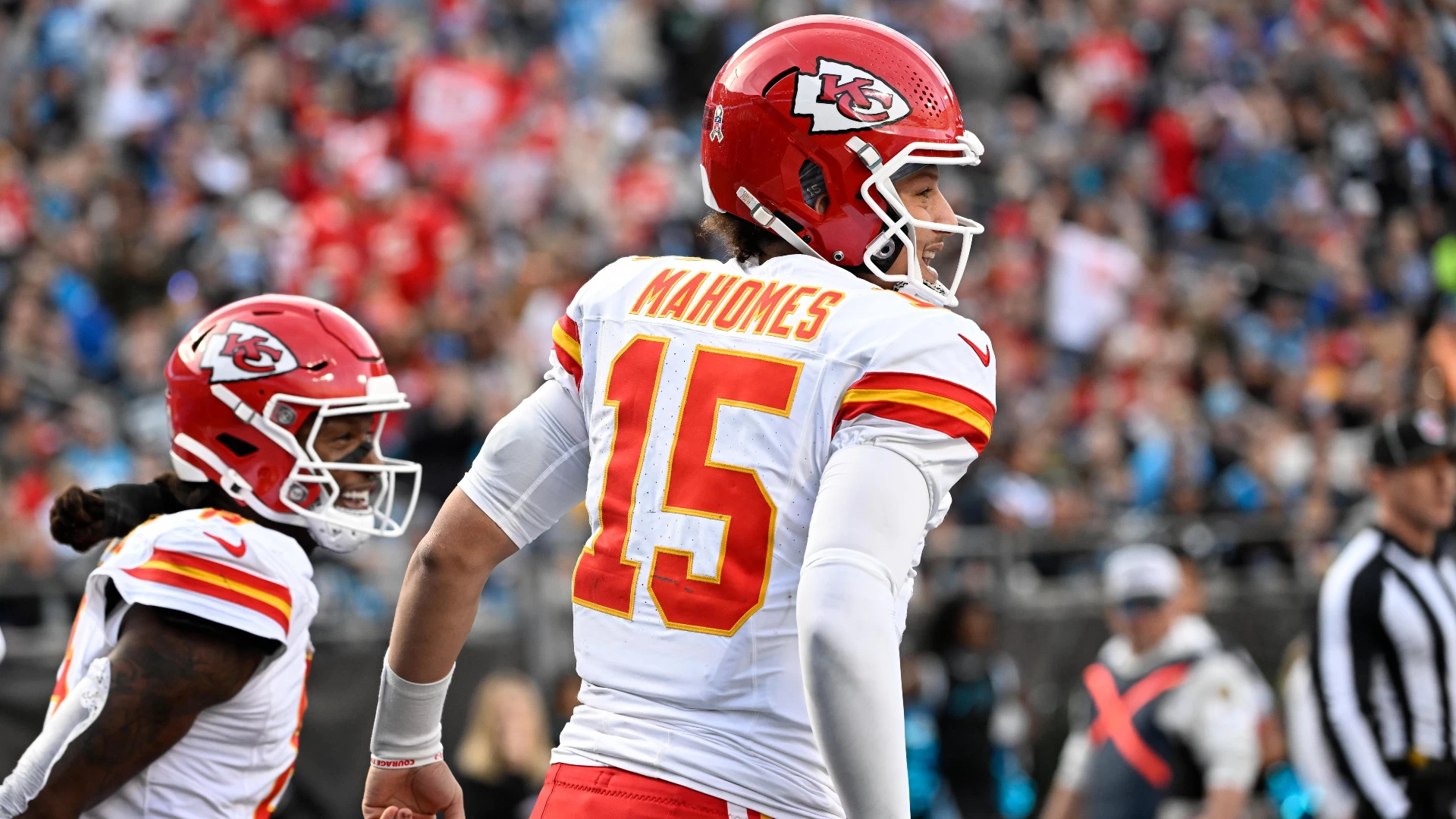 Chiefs vs Raiders Preview: Big Game in Kansas City