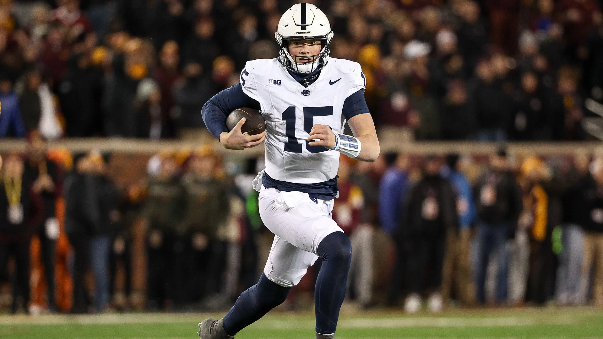 College Football Week 14 Betting Insights and Predictions