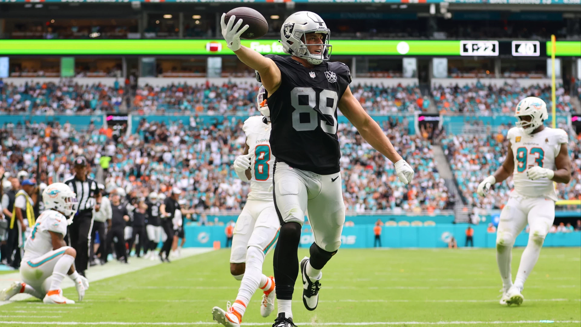 Analyzing Chiefs' First Half Performance & Tight End Insights