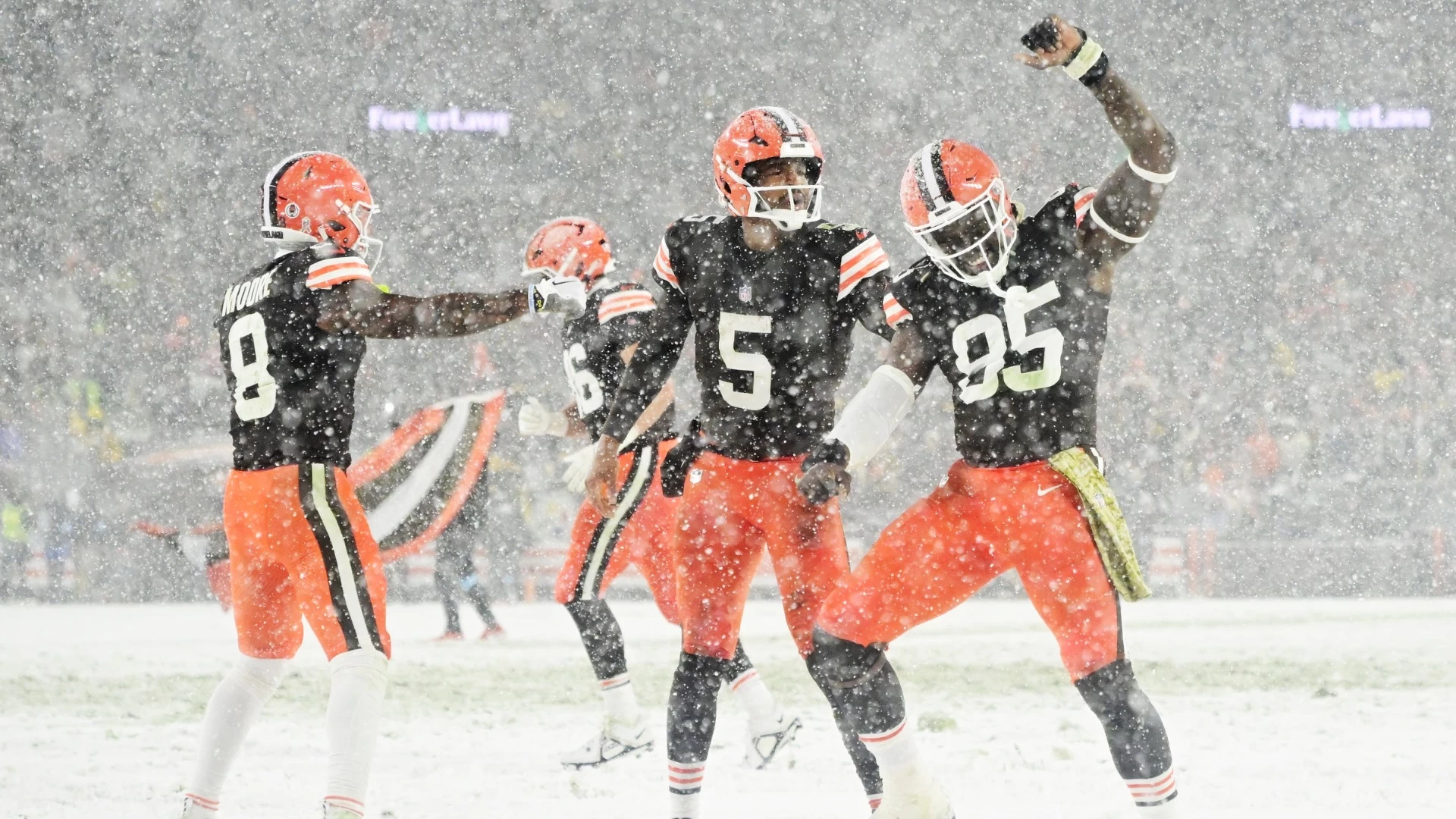 Jameis Winston Takes on Broncos in Mile High Showdown