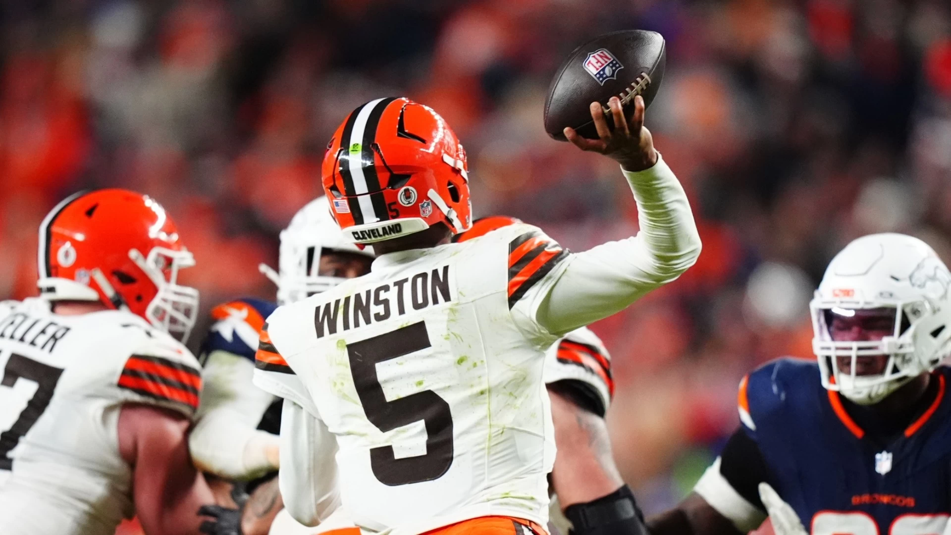 Broncos Defeat Browns 41-32 in Thrilling Monday Night Football