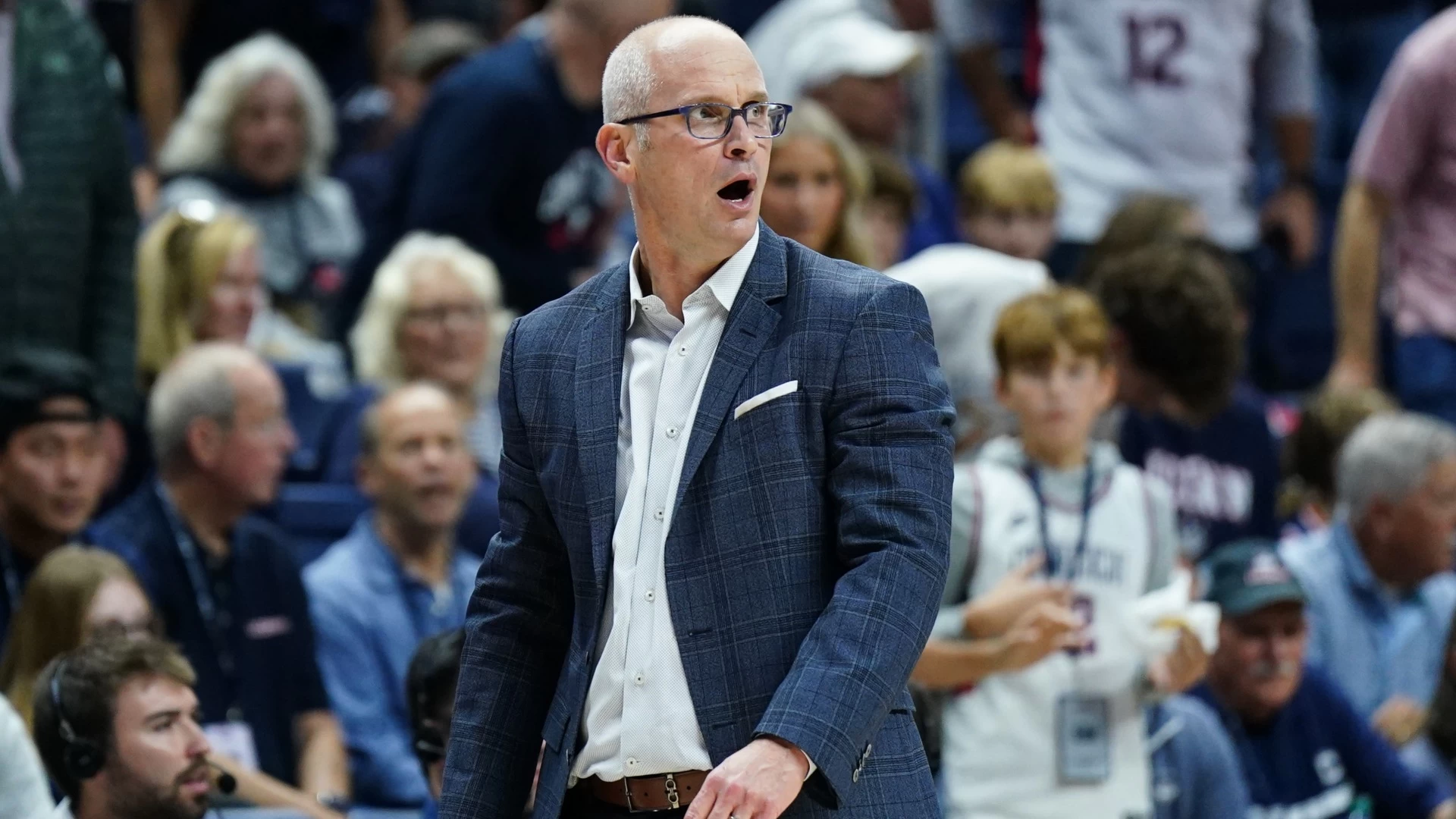 UConn Struggles at Maui Invitational, Remains in AP Top 25