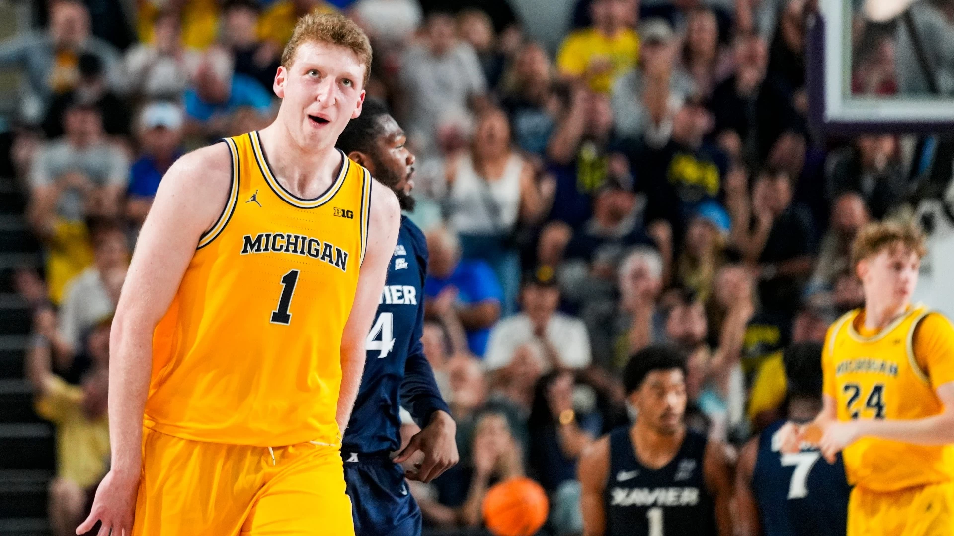 Analyzing Big Ten Title Odds: Michigan Leads as Favorite
