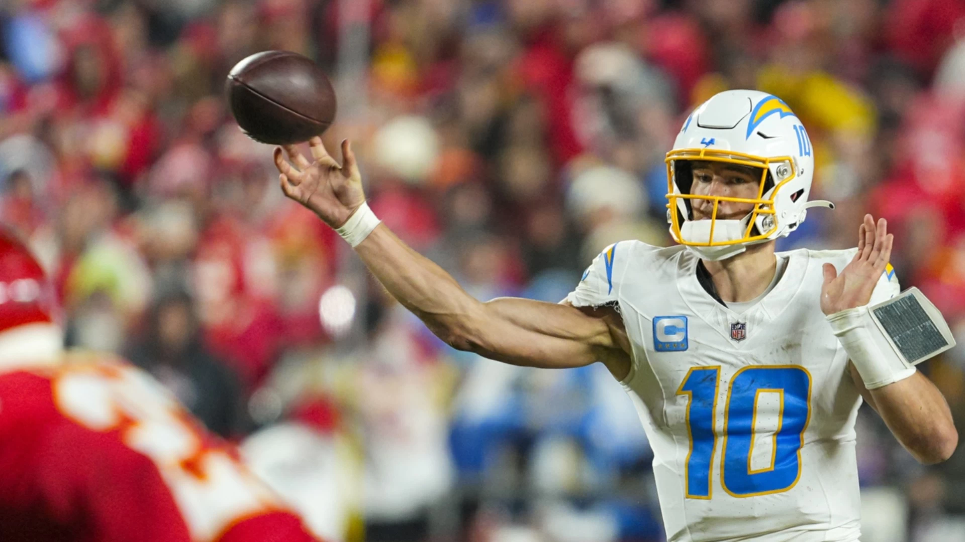 Buccaneers at Chargers: Crucial NFC South Showdown