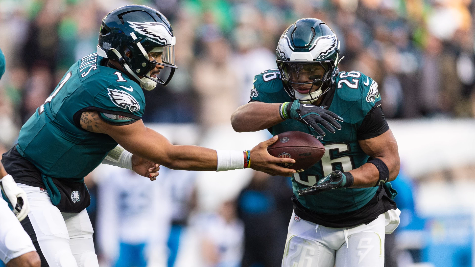 Eagles' Dominant Running Game Clashes With Steelers Defense