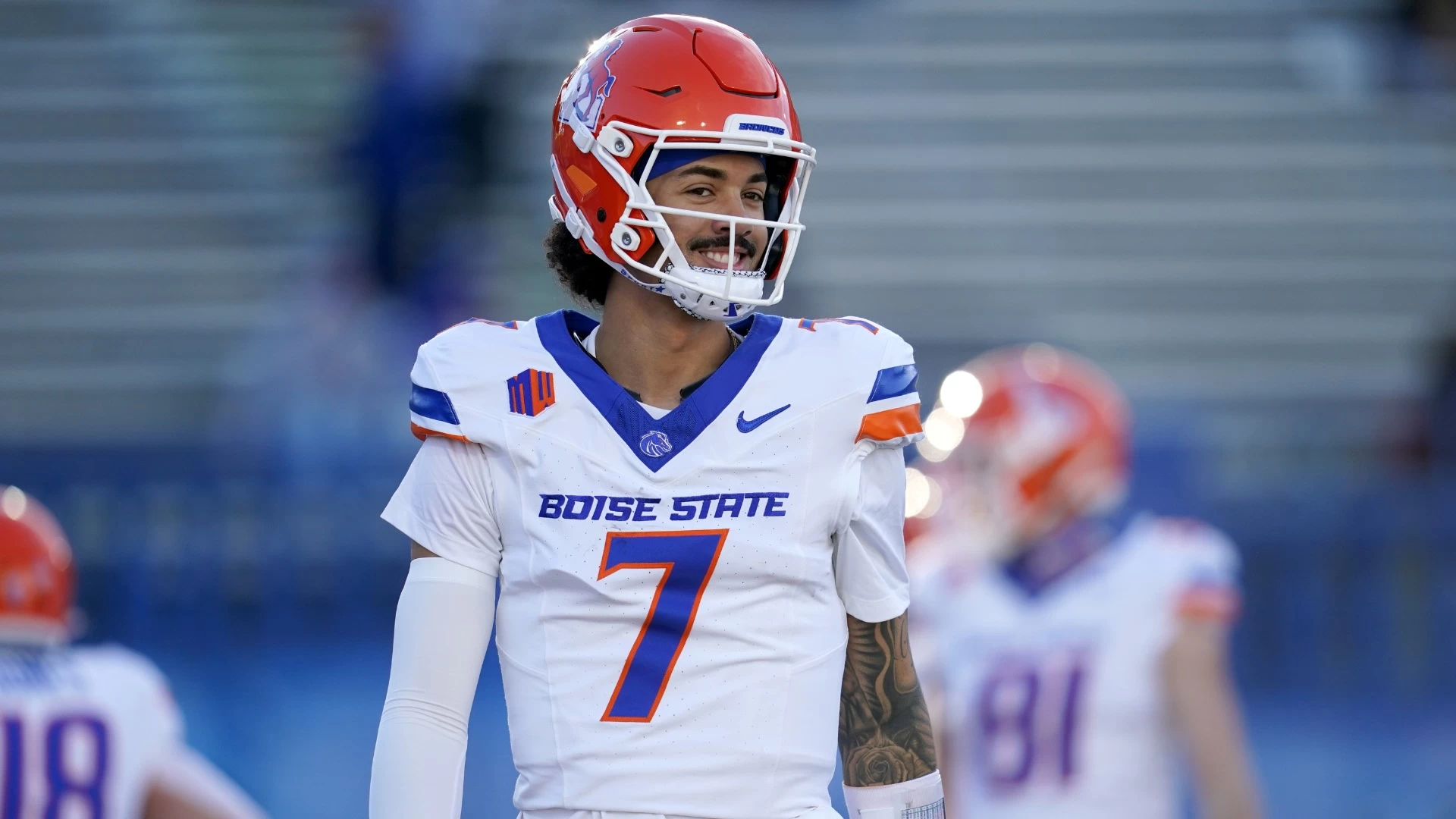 Malachi Nelson’s Turbulent Journey Through College Football