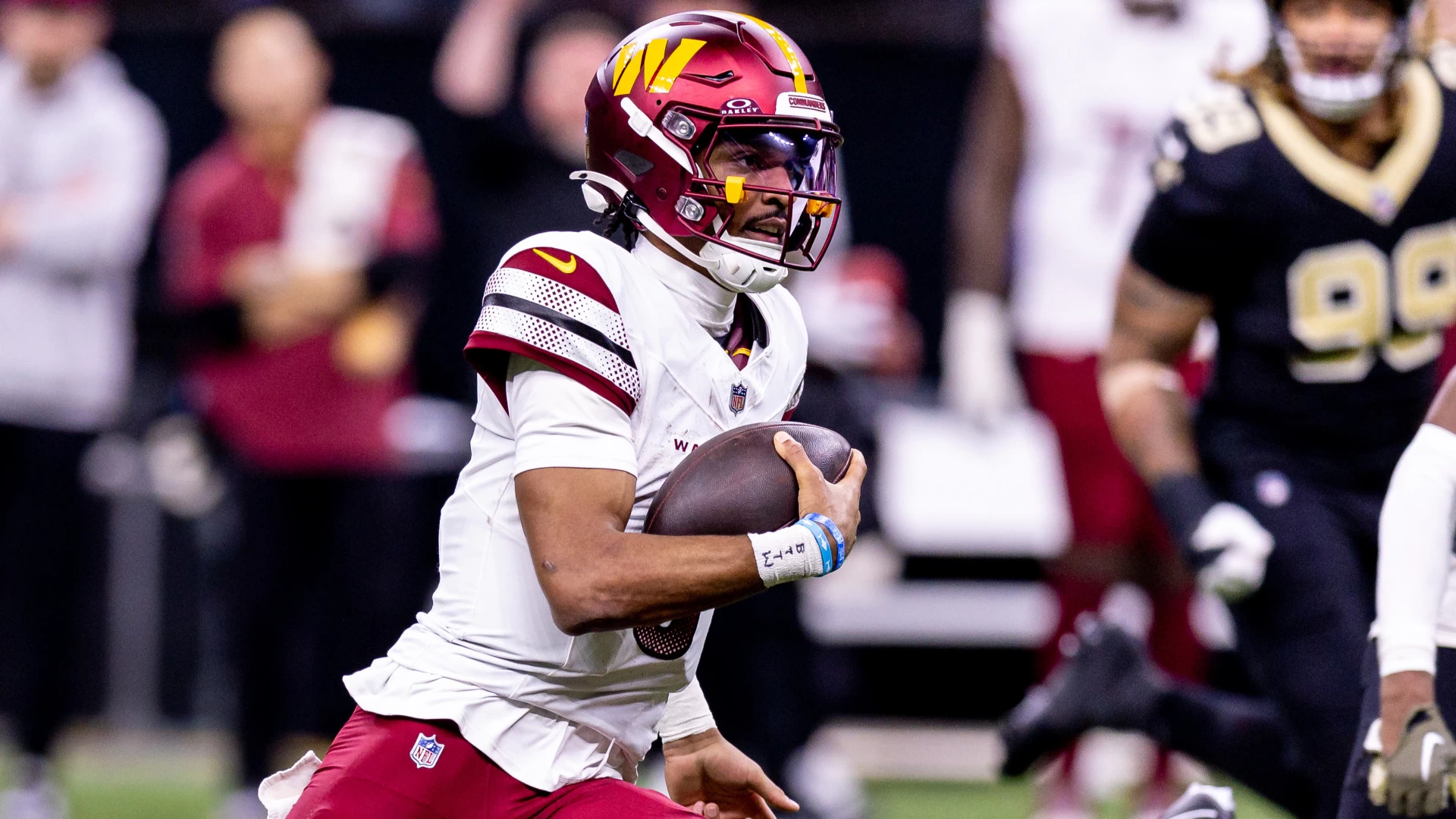 Jayden Daniels Leads as Favorite for Offensive Rookie of the Year