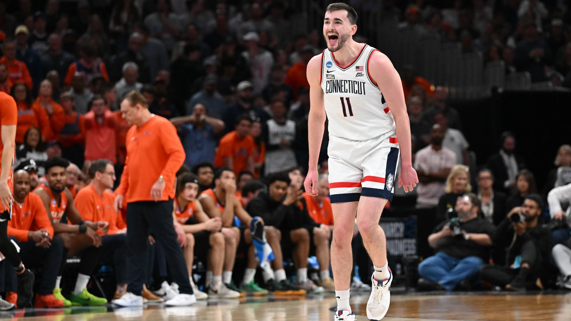 College Basketball Best Bets: Men's and Women's Odds