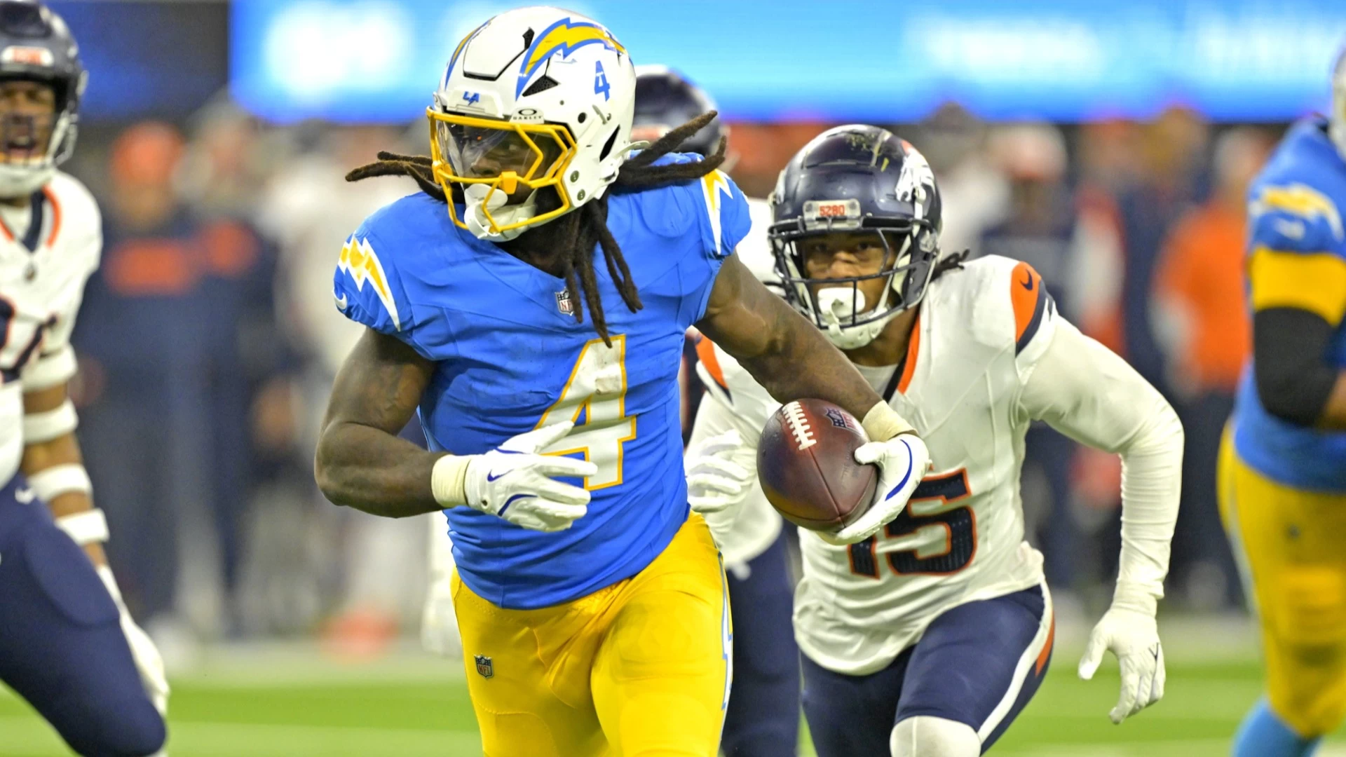 Chargers' RB Situation: Edwards Out, Dobbins Questionable