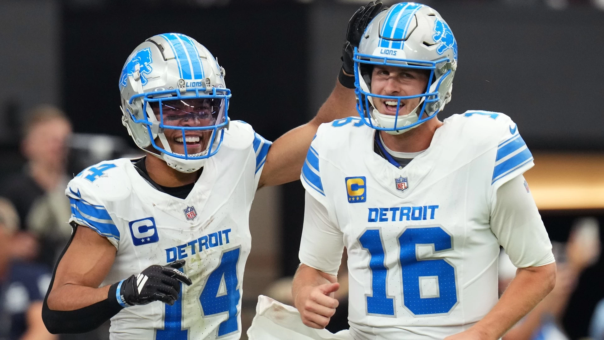 Primetime NFL Week 18 Showdown: Lions vs. Vikings for #1 Seed