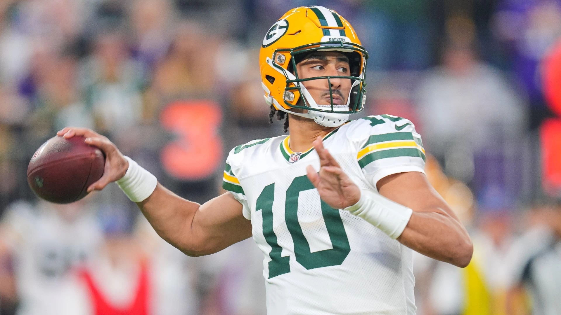 Packers Eye 6th Seed in Key Game Against Bears at Lambeau