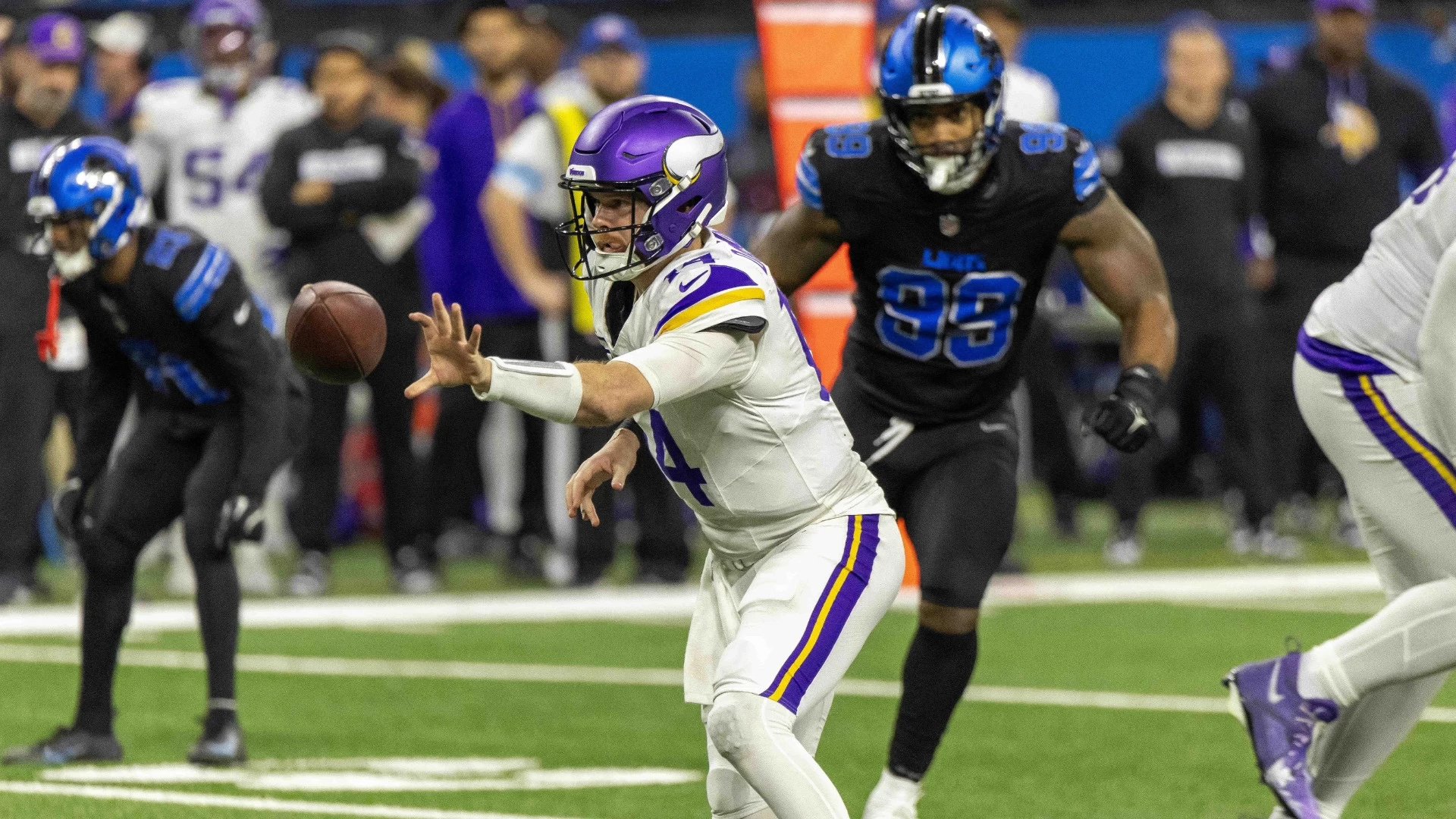 Arizona Cardinals Host Game: Fan Support and Predictions