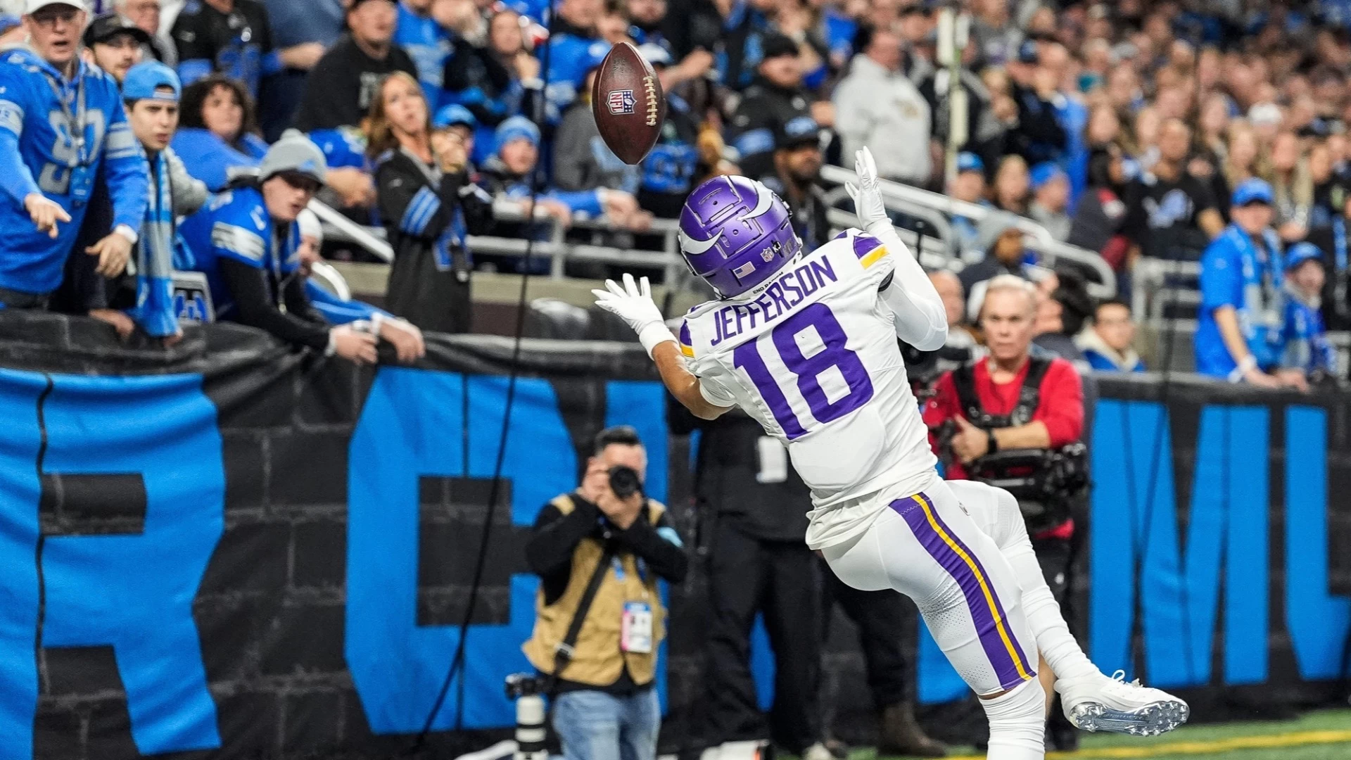 Exploring Top NFL Receivers' Game Impact and Strategy