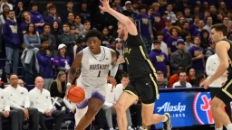 Tonight's College Basketball Games: An 11 PM Eastern Tip-Off