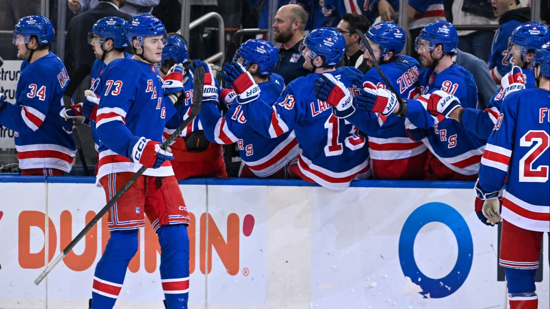 Senators, Canadiens, Rangers Face Key NHL Games Tonight