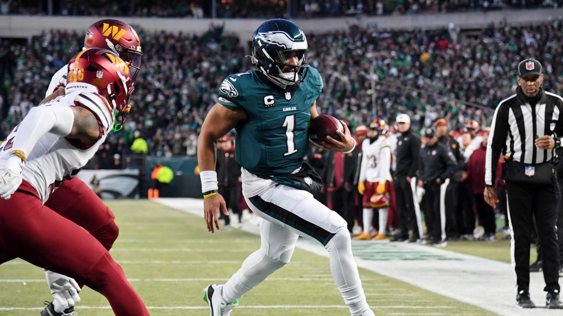 Analyzing Hurts vs. Mahomes Super Bowl Player Props