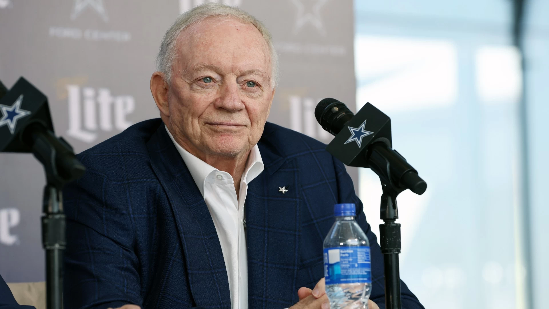 Exploring the Dallas Cowboys' Extended Playoff Drought
