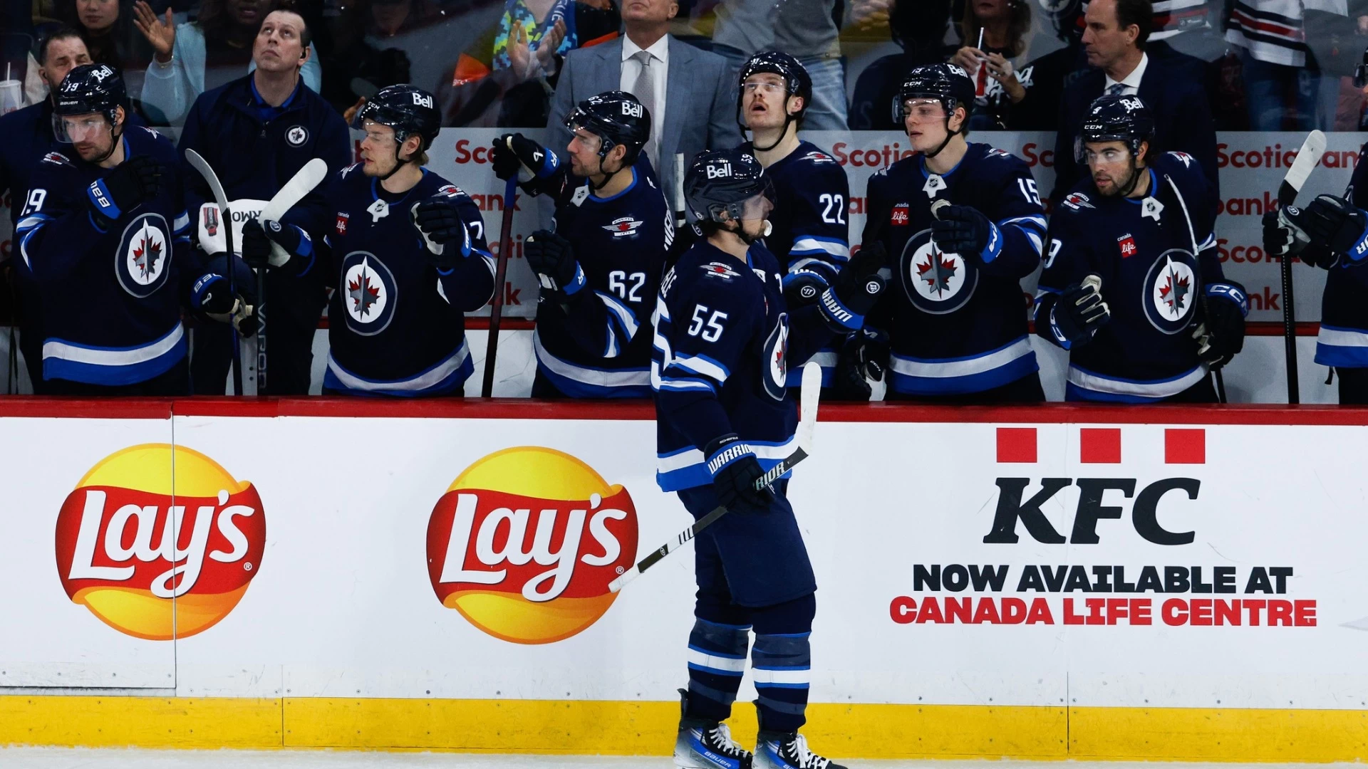 Top NHL Games Tonight: Jets, Canadiens, Stars & More