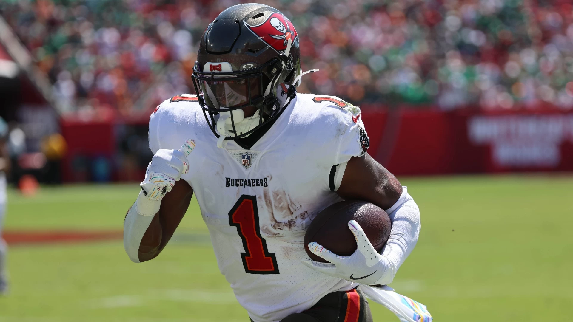 Rachaad White Joins to Talk Bright Future for Buccaneers