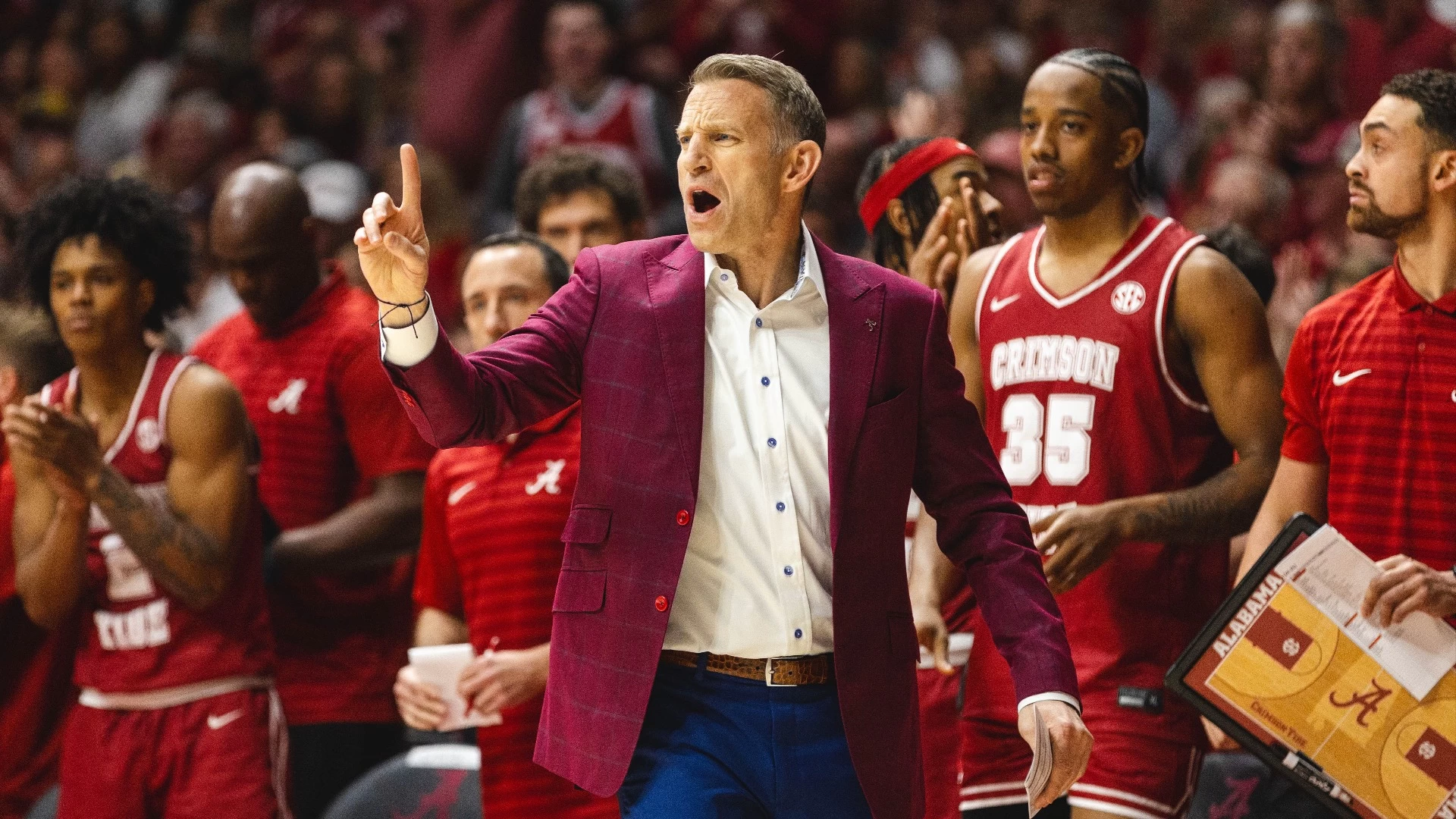 Alabama Faces Tough End to Season Against Top Teams