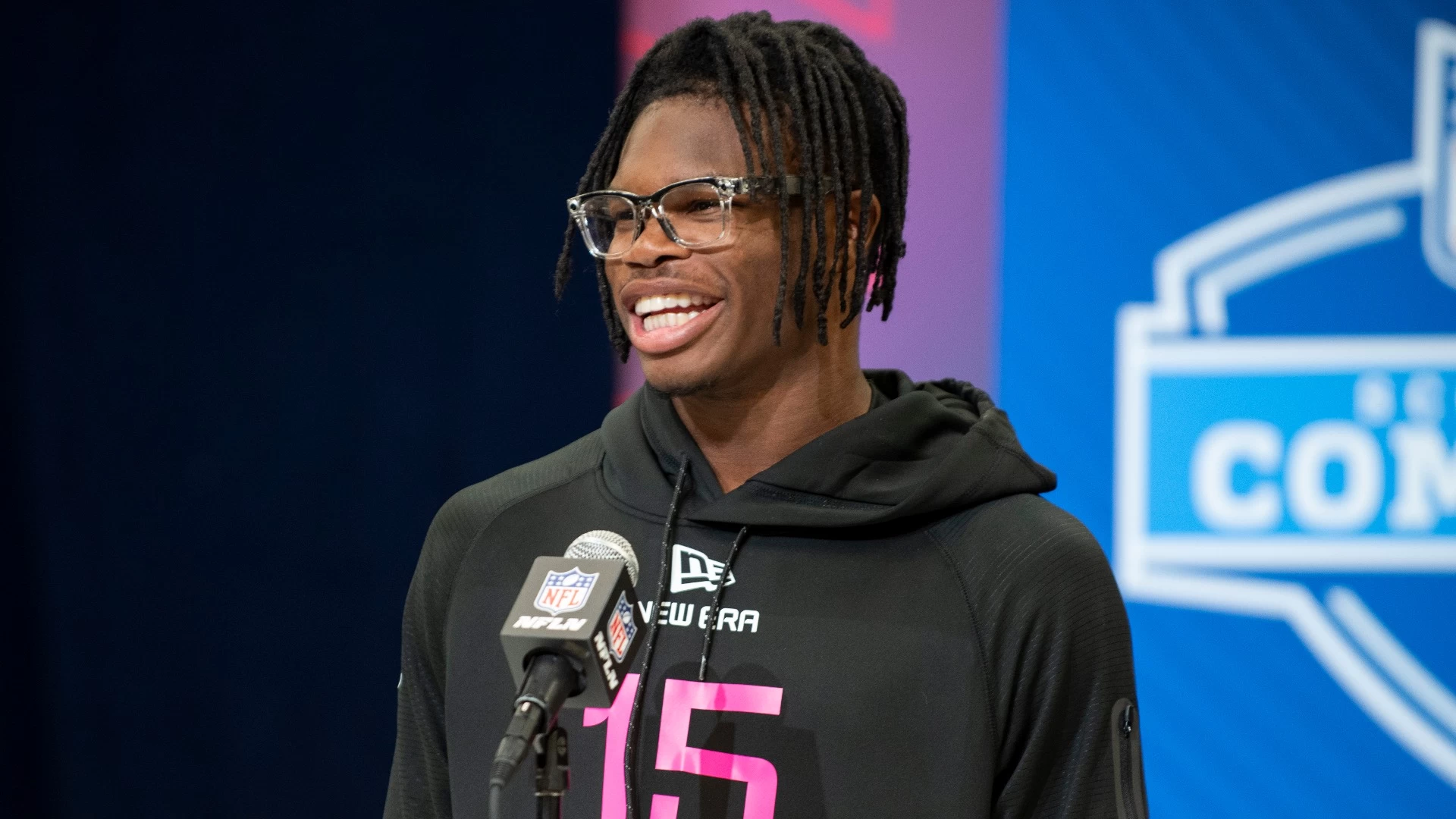 NFL Combine: Travis Hunter Reiterates Desire for Dual Role