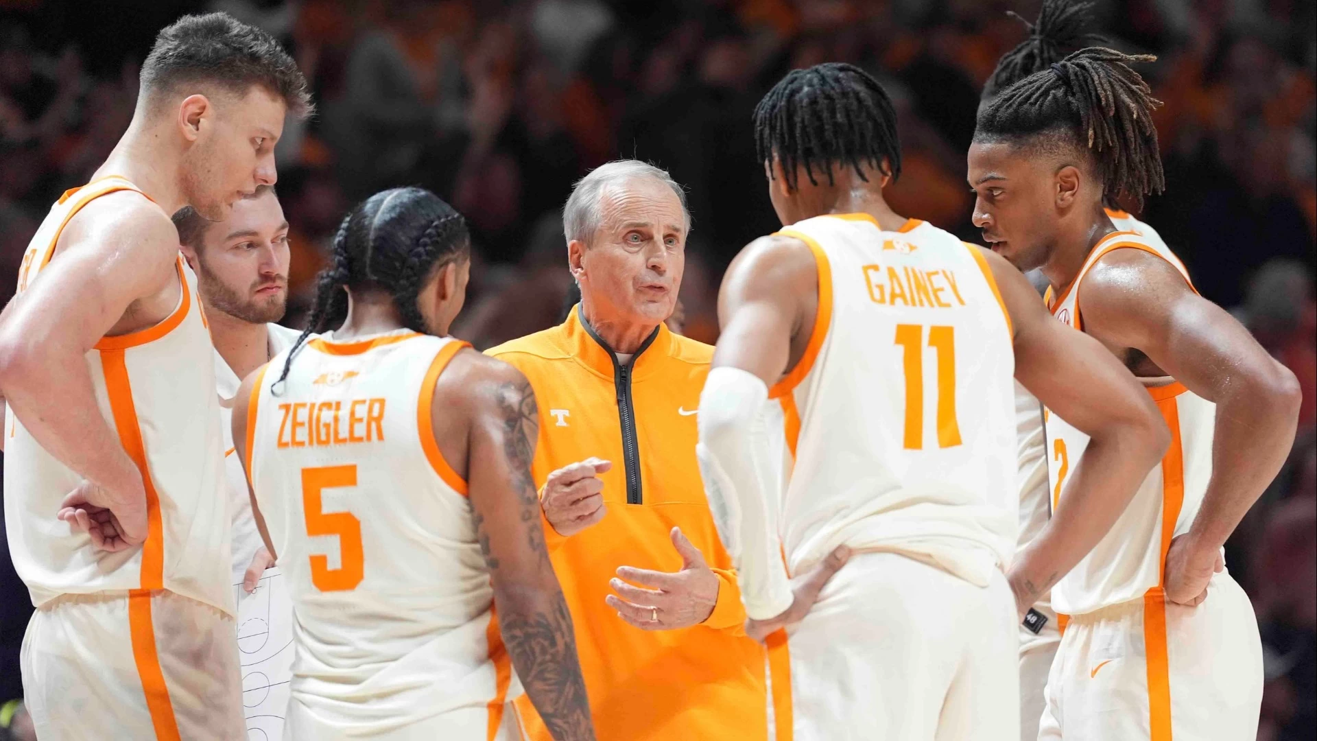 Tennessee vs. Alabama: SEC's Biggest Game Breakdown