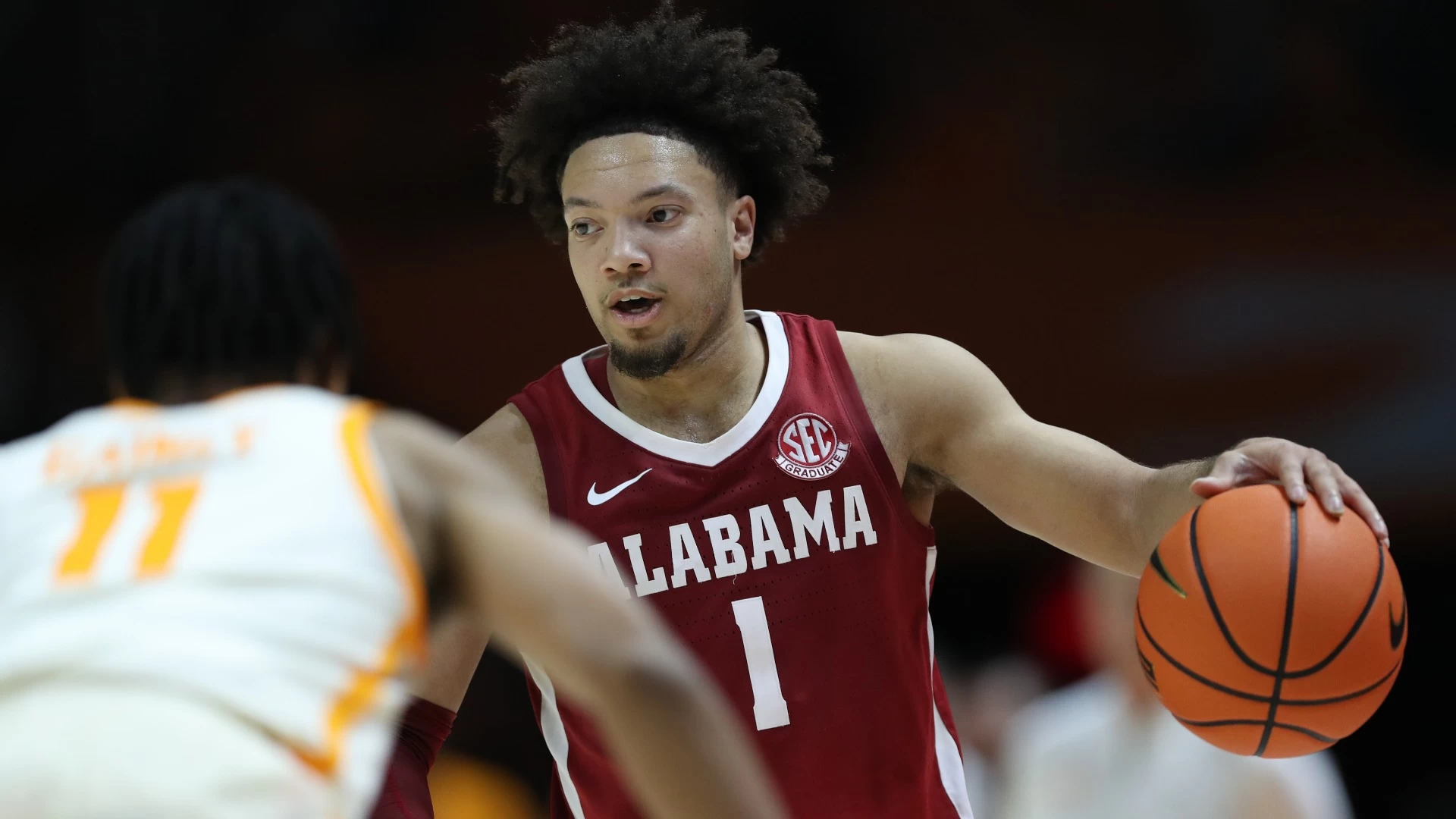 Top 10 College Basketball Clash: #5 Florida vs. #7 Alabama