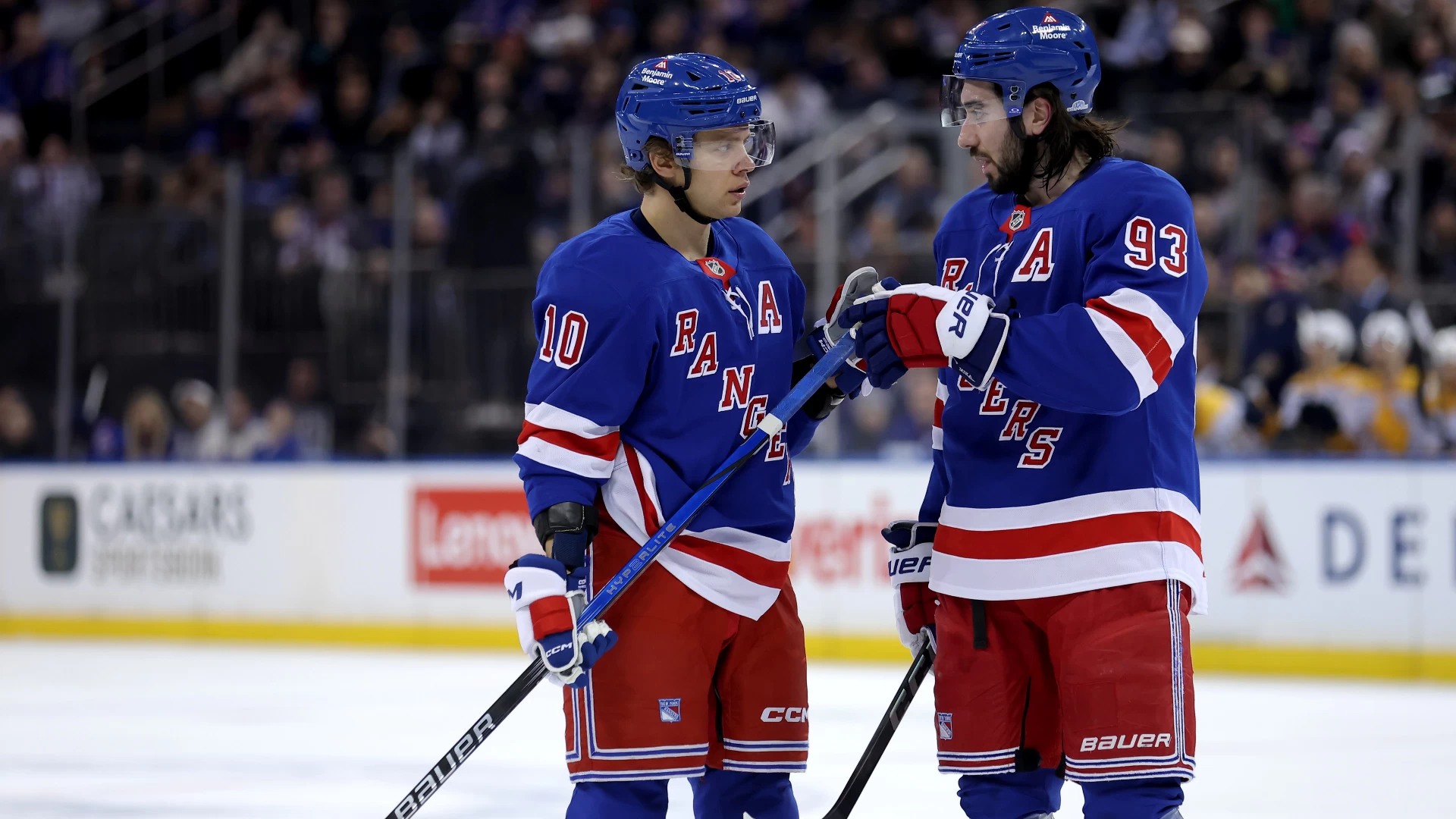 NHL Previews: Rangers vs Capitals, Senators vs Blackhawks & More