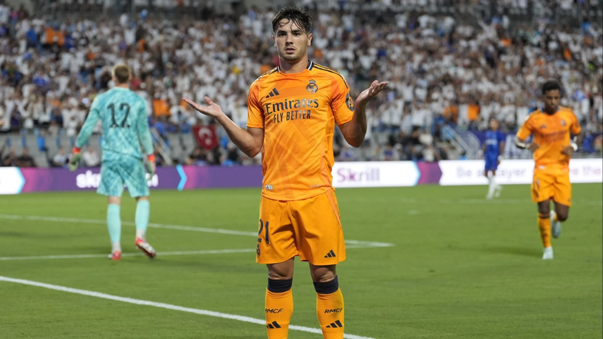 Real Madrid Clinches Close Victory Over Atletico in UCL