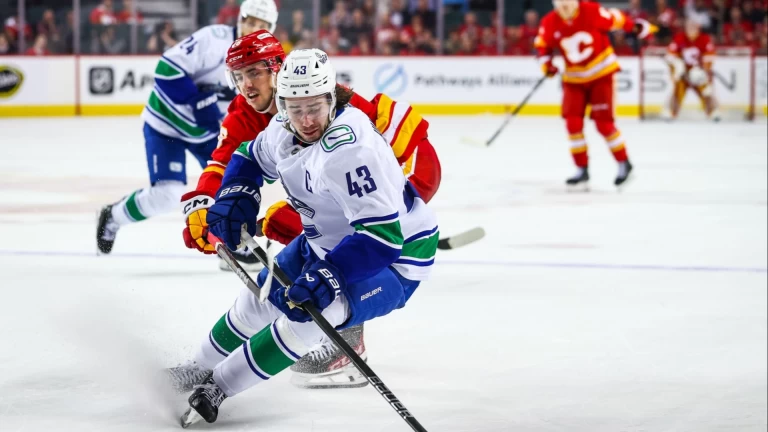 Canucks to Dominate Blackhawks in Anticipated Matchup