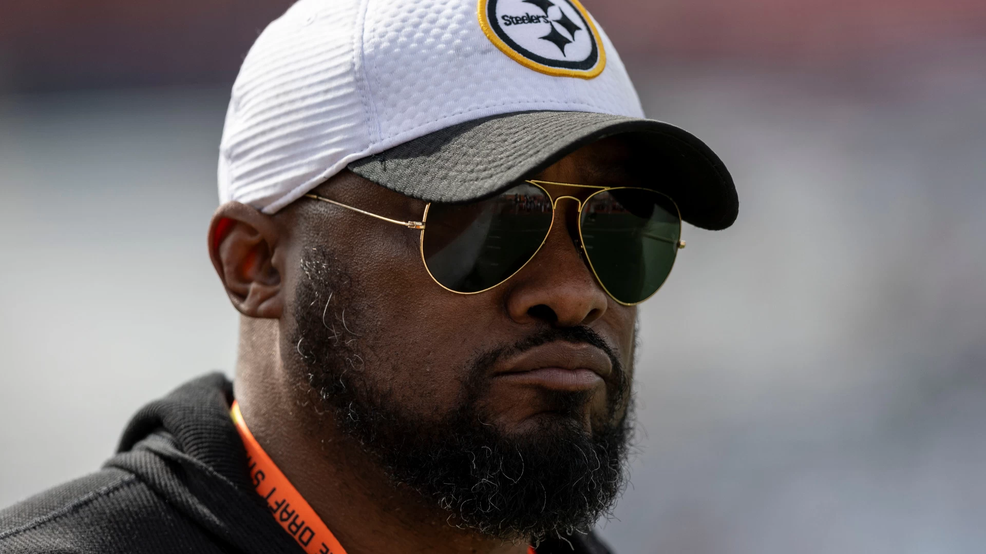 Steelers' QB Uncertainty: Hopes Pinned on Aaron Rodgers