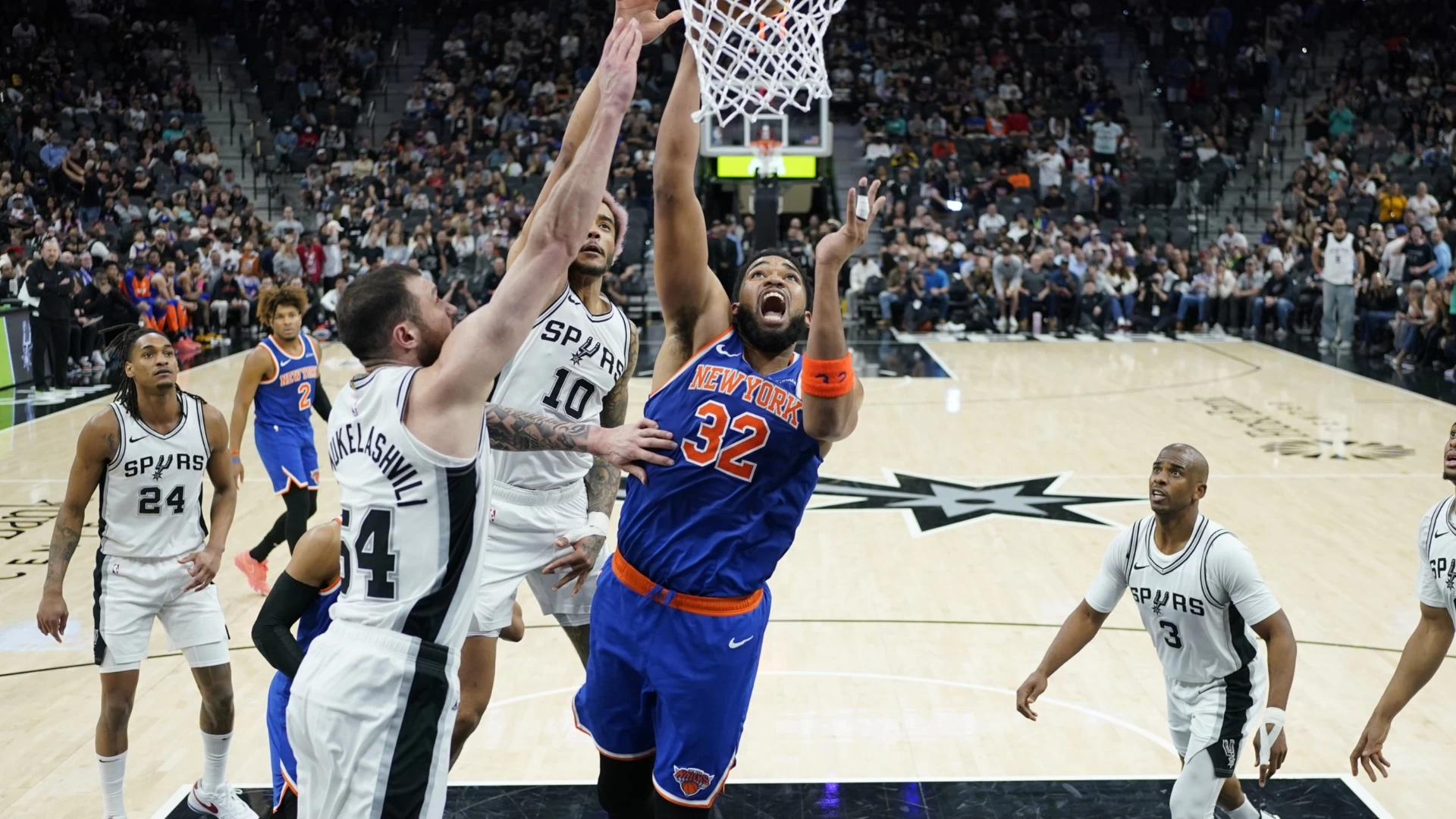 Update on Chicago Bulls and New York Knicks' Struggles in NBA