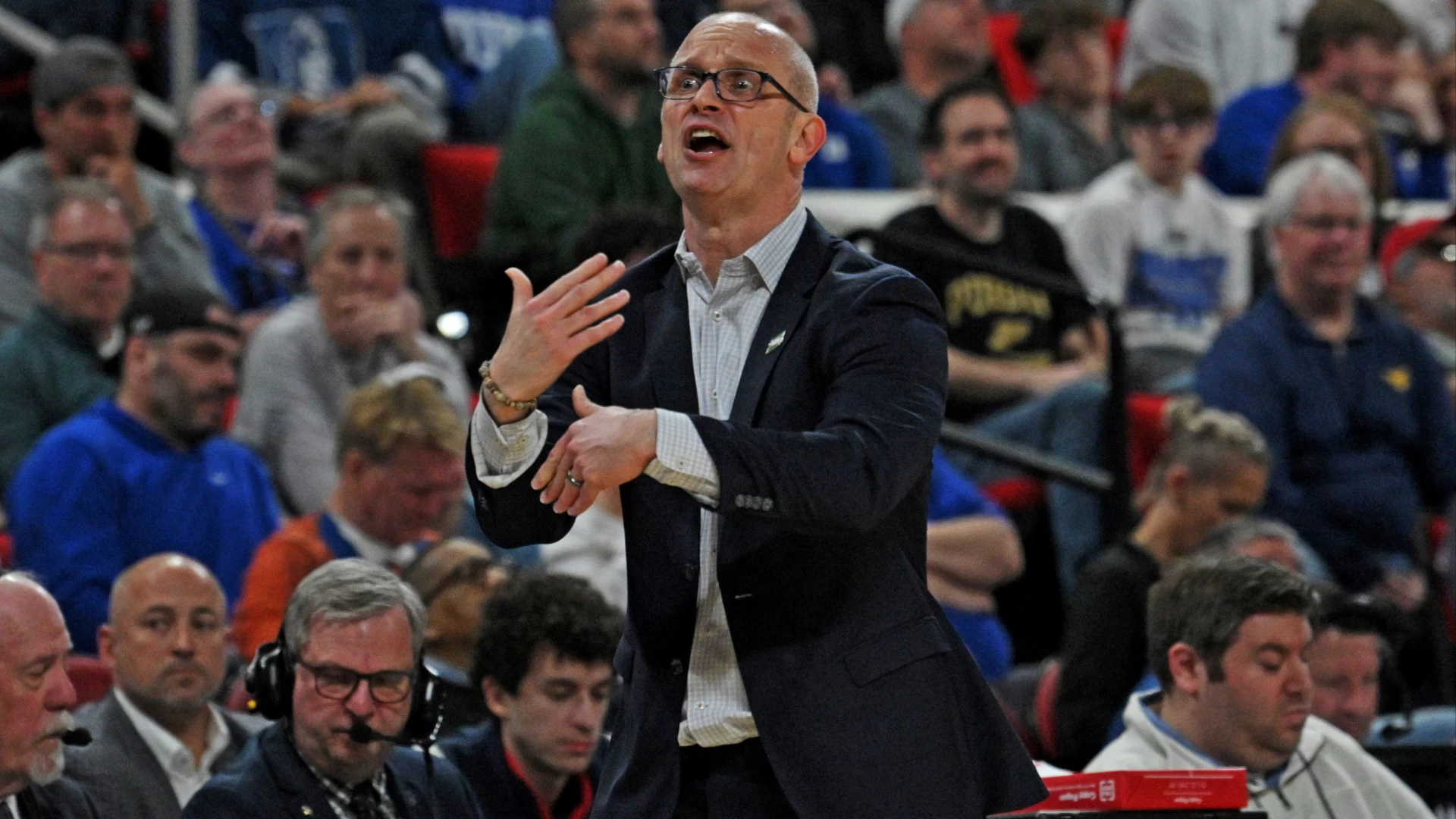 Dan Hurley Reflects on Stress and Success in Sports