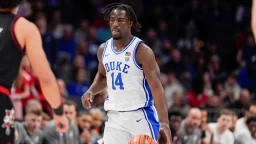 National Championship Odds: Top Favorites & Potential Sleepers
