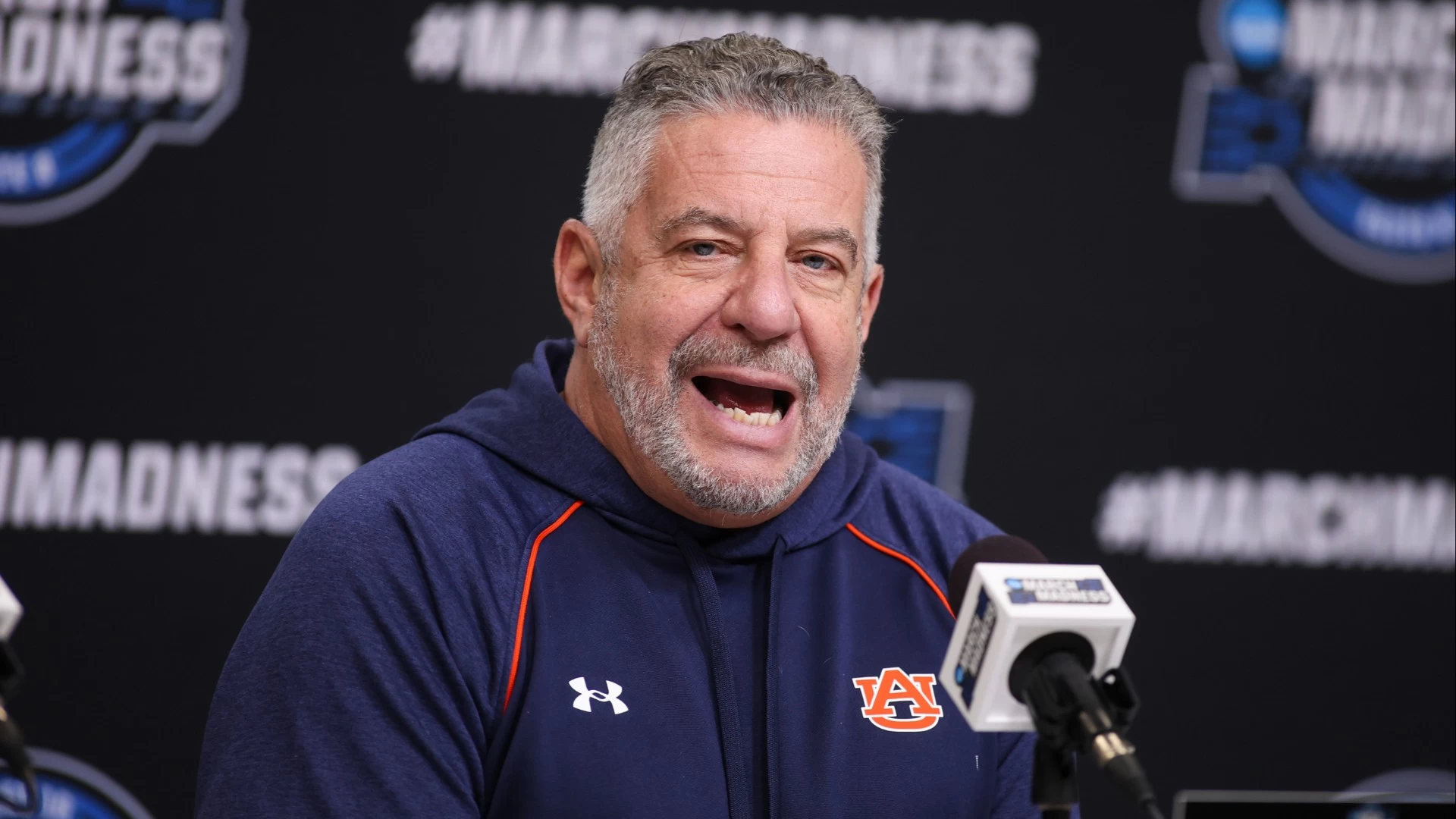 Auburn vs. Michigan Game Prediction & Kelvin Sampson's Return