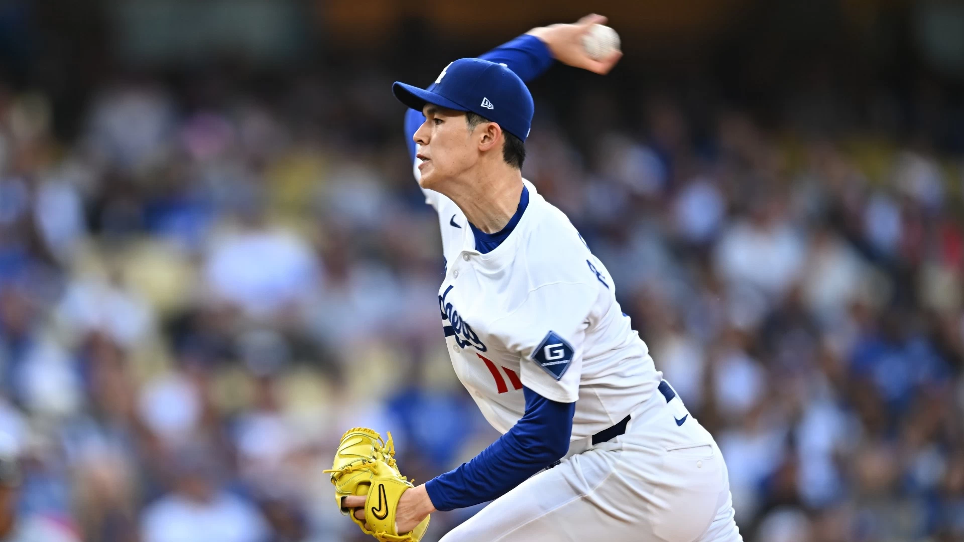 Dodgers Face Adversity: Sasaki to Pitch Against Phillies