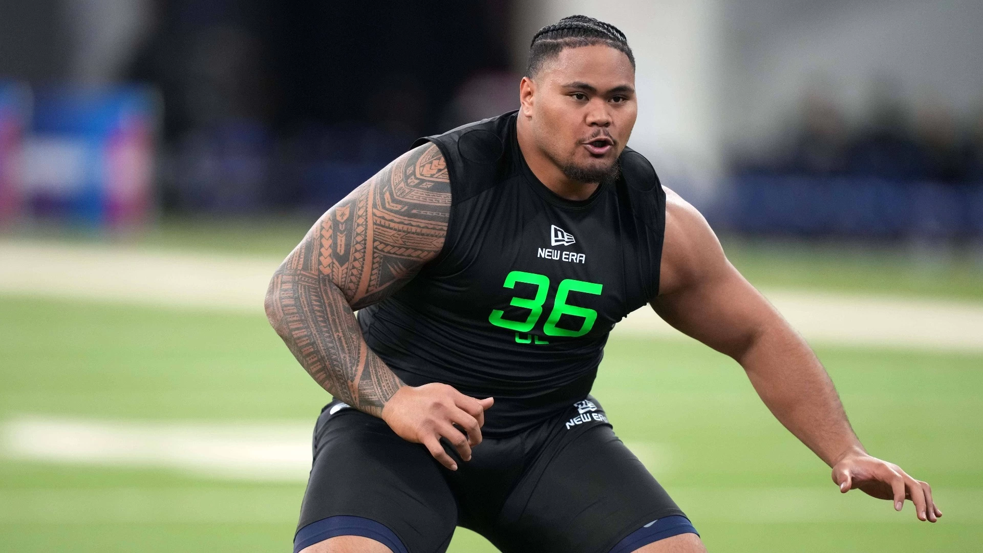 Miami Dolphins Select Guard Jonah Savaiinaea With No. 37th Pick