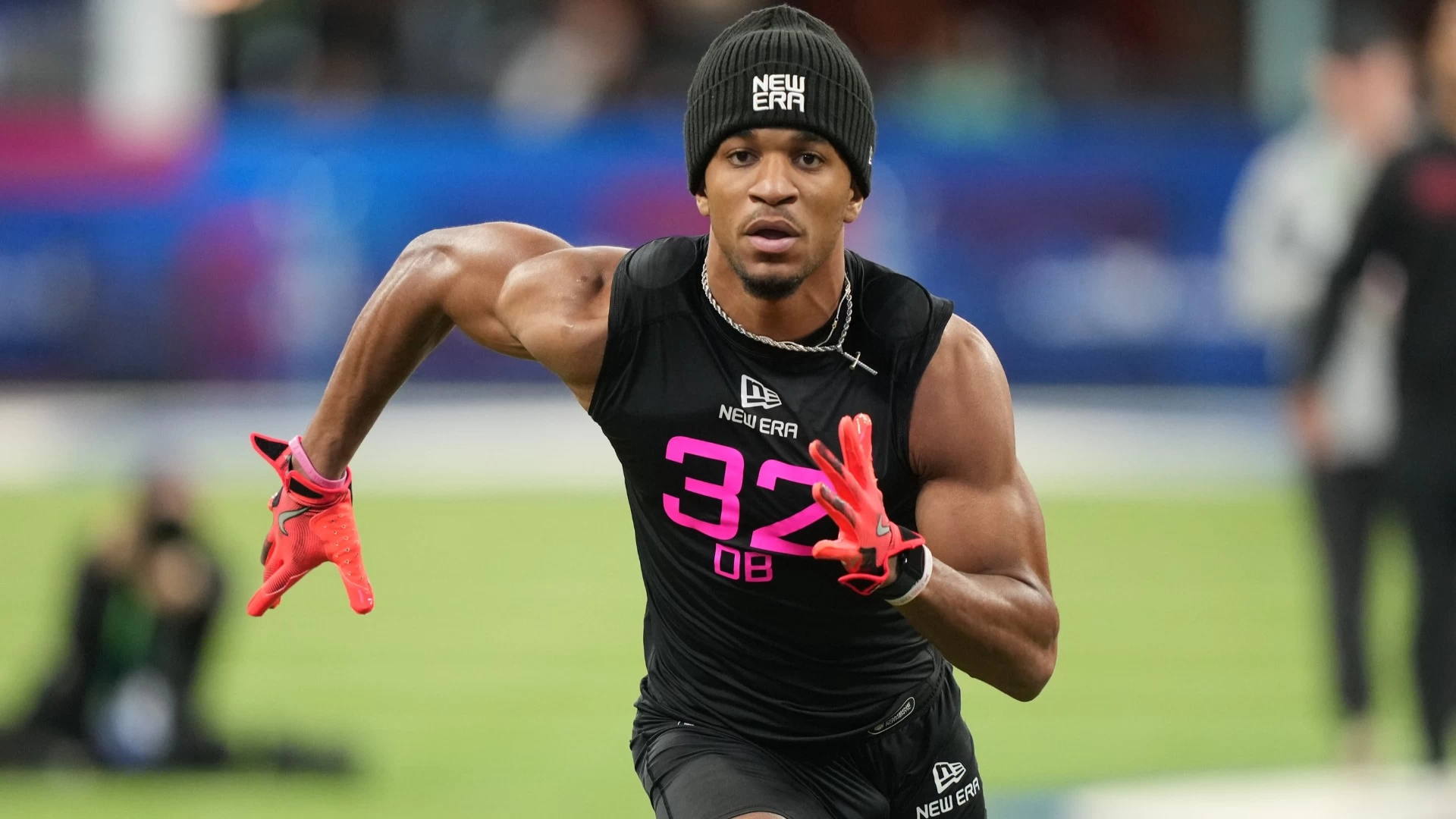 New York Jets Select Azareye'h Thomas With No. 73 Pick