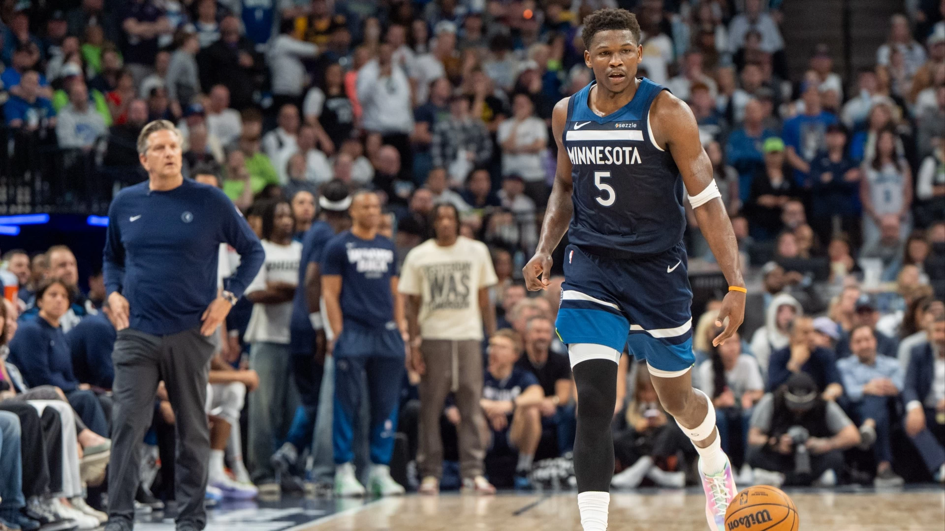 Minnesota Takes Commanding 3-1 Lead Against Lakers