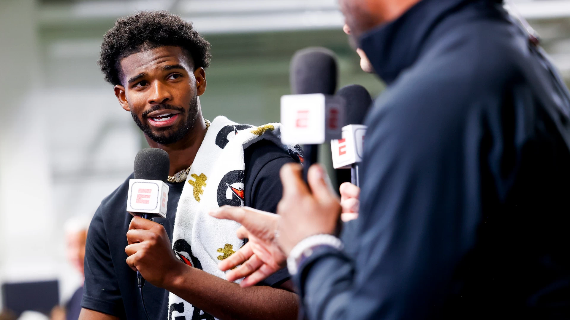 Cleveland Browns QB Debate: Dillon Gabriel vs. Shedeur Sanders