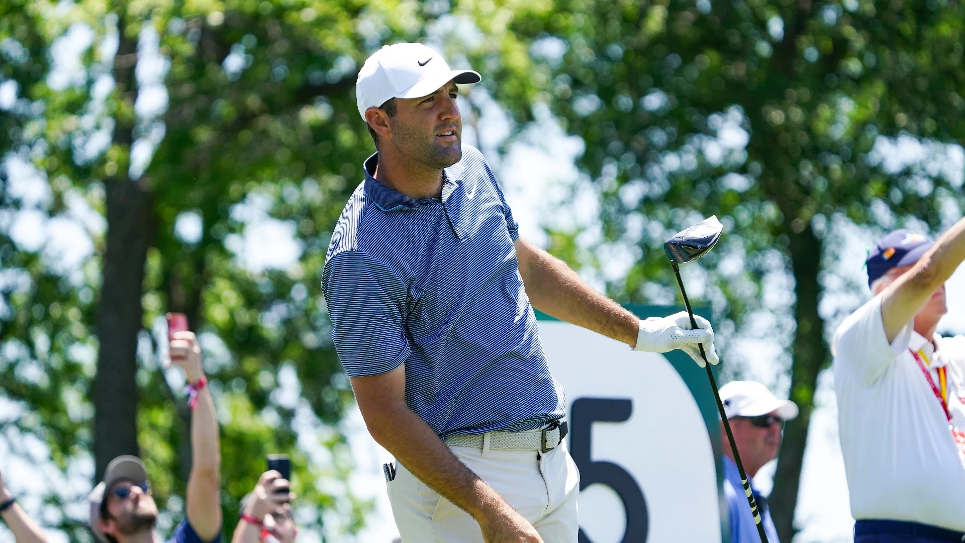 2025 PGA Golf Betting Odds: Xander Schauffele's Recent Shift